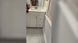 CHUBBY BUNNY RUNNING NAKED - porn video